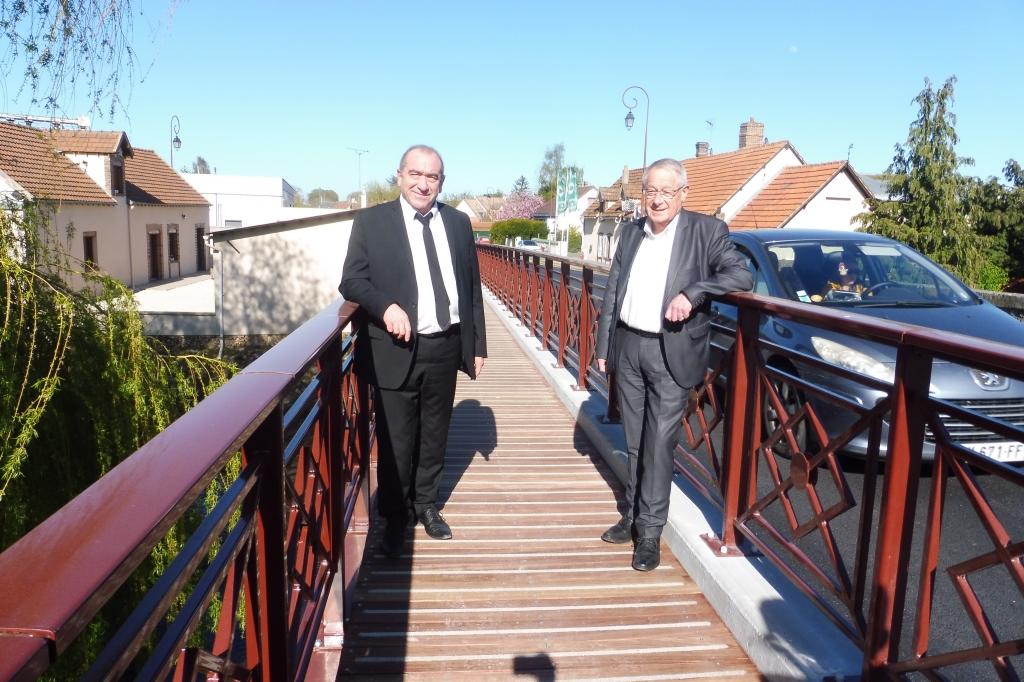 Ouverture de la passerelle à Pont-Tranchefêtu